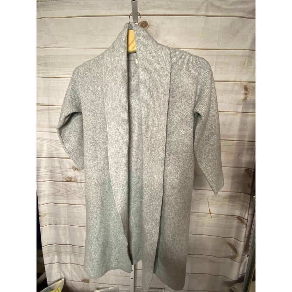 Brand new State of Day Women's M/L Gray Heavy Knit Cardigan Sweater Acrylic